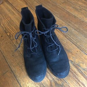 SOREL TORONTO BLACK SUEDE LACE UP WEDGE SIZE 9